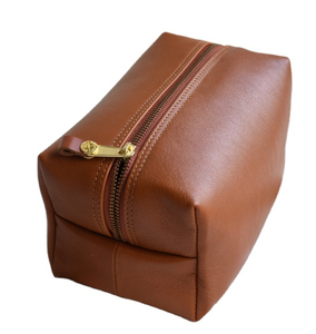 Vintage Leather Toiletry Bag for <b>Men</b> - Product Image 1