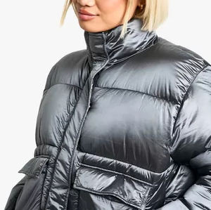 Veste matelassée courte argentée métallisée unisexe, poches cargo, veste à bulles brillante, parka d'hiver chaude surdimensionnée, veste matelassée pour homme - Product Image 6