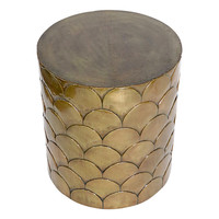 Table d'appoint en laiton antique avec motif d'écailles de dragon, forme de tambour d'inspiration vintage pour une décoration intérieure accrocheuse