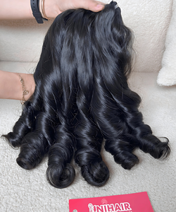 Extensiones de trama de cabello humano crudo rizado hinchable de color natural Paquetes dibujados dobles - Product Image 3