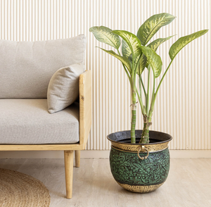 Maceta de latón con pátina grabada Vintage, macetas de flores, macetas redondas modernas para interiores y exteriores de India a bajo costo - Product Image 2