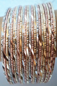 Brazalete de Moda Plateado de Alta Gama con Diseño Moderno, Forma de Bola de Aleación de Zinc, Aspecto Atractivo para Bodas y Fiestas - Product Image 6