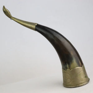 Prix direct usine – Créations antiques – Corne à boire viking en corne de buffle 100 % naturelle, potable, de haute qualité, écologique - Product Image 1