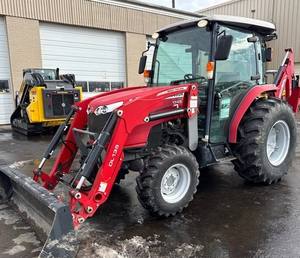 Tractores Massey Ferguson 1749 asequibles en excelentes condiciones, listos para exportación y uso industrial, disponibles para la venta. - Product Image 1