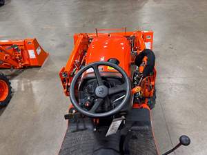 Tractor Kubota B2601 de Alta Potencia en Excelentes Condiciones, Retroexcavadora en Venta con Motor de Rodamientos, Bomba de Engranajes y Caja de Cambios - Product Image 6