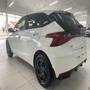 Hyundai I20 SUV 2023 de Alto Estándar, Tracción Delantera, 4 Cilindros, Motor a Gasolina de 1.2, Transmisión Manual, con Asientos de Cuero, Volante a la Izquierda - Product Image 3