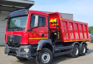 Camión Volquete MAN TGS 33.400 6X4 Wielton ZW16SQII Usado, Diésel Euro 2, Automático, con Cámara para Construcción, en Venta - Product Image 5