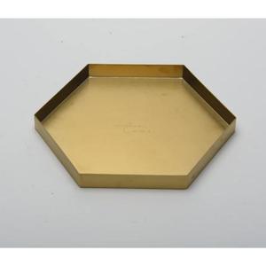 Plateau de service en acier inoxydable de forme hexagonale avec finition dorée pour la maison et l'hôtel - Product Image 1