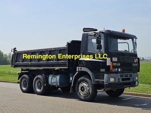 Camion benne d'occasion DAF CF 85.430 8x4 de 2001, capacité 50t, diesel, poids lourd, pour transport et travaux d'ingénierie - Product Image 5