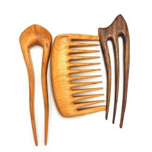 ALTO MEJOR viaje portátil estilo chino hecho a mano sándalo pintado tallado peine de madera - Product Image 5