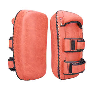Almohadilla de patada de objetivo de boxeo de PU respetuosa con el medio ambiente para entrenamiento de artes marciales y entrenamientos de fitness personalizado hecho a mano con su logotipo - Product Image 6