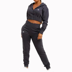 Ensemble sweat à capuche court zippé et pantalon de jogging pour femme, taille élastique, en molleton de coton, style streetwear, deux pièces, pour marque privée OEM - Product Image 3