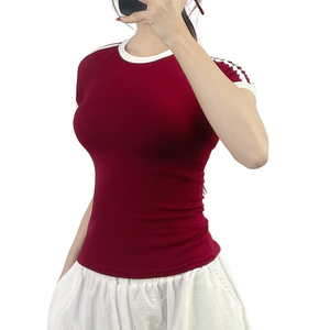 Sportwear T-shirt en coton coupe ajustée avec rayures sur les manches col rond respirant vente en gros de style sport approvisionnement du Vietnam - Product Image 4