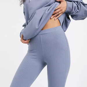 Chándal Deportivo de Invierno para Mujer de la Mejor Calidad, 100% Algodón, con Capucha y Cierre de Cordón, Ecológico, Ligero y Cómodo - Product Image 3