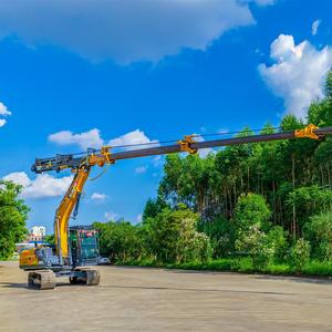Nouvelle grue forestière LOGLIFT de 25 mètres avec grappin et moteur Xvs425 pour l'empilage de grumes en montagne - Product Image 3