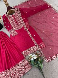 Conjunto de secuencia bordada elegante de seda satinada Natural pura de diseñador estilo moderno para fiestas bodas Diwali - Product Image 6