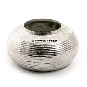 Vase à fleurs en métal doré Pot de fleurs artisanal d'excellente qualité Forme personnalisée Nouvel arrivage Pot de fleurs en métal vente en gros - Product Image 3