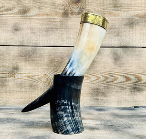 Cuerno para beber hecho a mano de moda con soporte y Funda de cuero Cuerno para beber decorativo Cuerno para beber auténtico para fiesta de cerveza Mead - Product Image 1