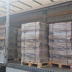 Wholesale <b>Price</b> <b>Stick</b> Firewood Chopped Oak <b>Fire</b> Wood Kiln Dried Briquettes Beech Oak Firewood on Selling. - Product Image 3