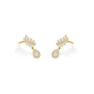 Boucles d'oreilles pendantes plaquées or 18 carats pour femmes avec accents de perles d'émeraude et de diamants - Product Image 4