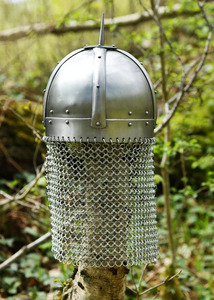 Casque Viking Fait Main en Métal, Coiffe de Style Nordique Classique pour Collection, Décoration de Musée, Spectacles Théâtraux, Vente en Gros - Product Image 5