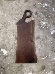 Planche à découper en bois de noyer écologique de qualité supérieure avec grand bloc à découper durable à poignée solide pour la préparation des aliments - Product Image 2