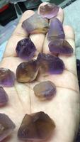 Haute qualité 50-50 séparation naturelle bicolore amétrine pierres précieuses brutes mélange forme amétrine cristal au prix de gros