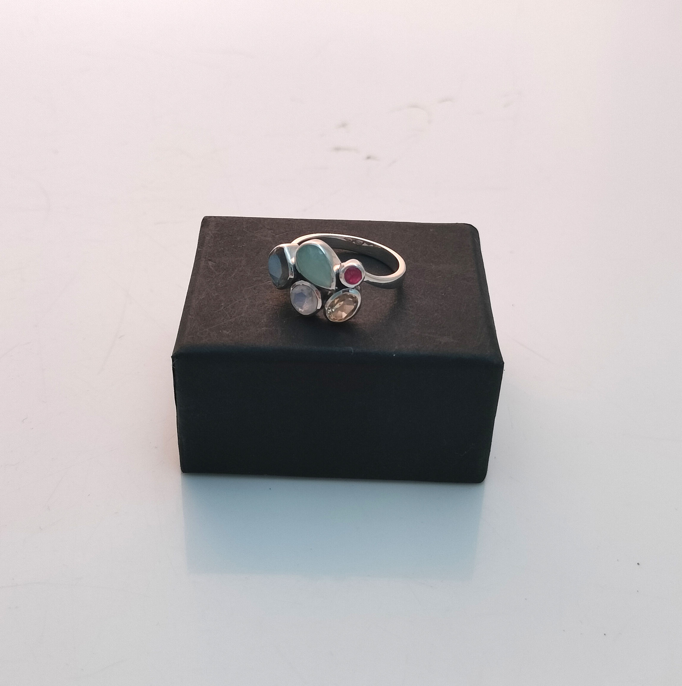 เหมือนกับภาพ