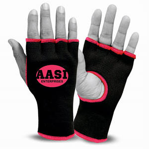 ผ้าพันมือสำหรับชกมวยแบบสวมใน พร้อมสายรัดข้อมือแบบเร็ว ยาว 4.5 เมตร - Product Image 1