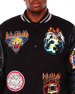 เสื้อแจ็คเก็ตวาร์ซิตี้ปักลายเชนิลล์แบบกำหนดเอง  พร้อมตัวอักษรแบบ Letterman  สำหรับวิทยาลัย  ไซส์พลัส  คอตั้งแบบเบสบอล  เป็นมิตรกับสิ่งแวดล้อม รุ่น FSW-VJ-006 - Product Image 4