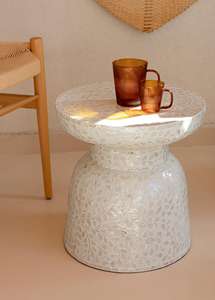 Elegante Taburete Decorativo con Incrustaciones de Nácar, Mesa Auxiliar Hecha a Mano con Incrustaciones de Concha, Pieza de Asiento Atemporal para Decoración de Interiores - Product Image 5