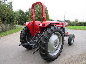 Tractor de ruedas 4x4 Massey Ferguson 165 nuevo de 20HP, 40HP, 60HP, 70HP, 90HP en venta, con motor, bomba, caja de cambios y rodamientos. - Product Image 5