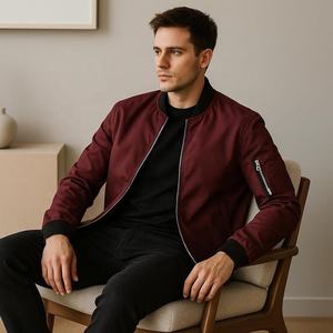 Conjunto de Chaqueta y Pantalones Cortos Deportivos de Dos Piezas de Nailon y Poliéster Personalizados para Verano 2025, Cortavientos para Hombre, Ropa Deportiva Urbana - Product Image 3