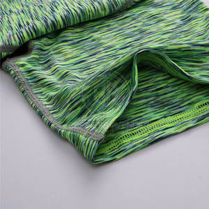 Camiseta Deportiva para Hombre, Cuello Redondo, Corte Regular, Tejido de Felpa Premium, Diseño Transpirable y Ligero - Product Image 4