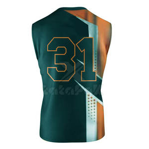 Tenue d'entraînement et de match pour équipe, style uniforme 7v7, en tissu polyester respirant et écologique, conçu pour la mobilité et le confort - Product Image 4