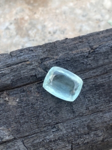 Aigue-marine naturelle de 9.10 carats, pierre taillée sur coussin, pierre précieuse à facettes pour la fabrication de bijoux. - Product Image 4