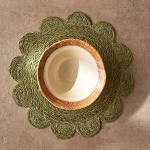 Nouvel arrivage! Napperon en jonc de mer en forme de pétoncle vert bohème, assiettes de chargeur en matériau naturel pour salle à manger et mariage - Product Image 4