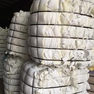 Déchets de mousse PU recyclés industriels propres, matériaux durables pour le retraitement et l'exportation - Product Image 2