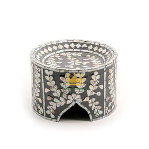 Support à gâteau et plateau de service décoratif en nacre pour le Ramadan, pièces incrustées authentiques, fait main, écologique, Vietnam, passe au lave-vaisselle - Product Image 3