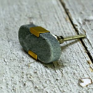 Poignée de porte de placard en marbre à pierre centrale, poli miroir, couleur/taille personnalisée, fabriquée en Inde - Product Image 2