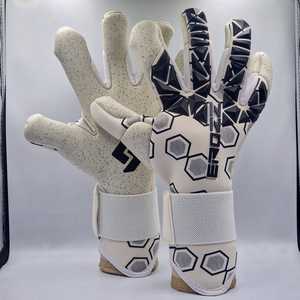 ถุงมือผู้รักษาประตูสำหรับมืออาชีพถุงมือพีวีซีโลโก้แบบกำหนดเอง - Product Image 4