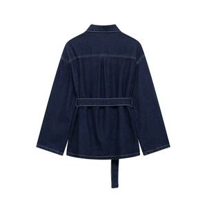 แจ็กเก็ตผ้ายีนส์ป้องกันการยับของผู้หญิงเสื้อแจ็กเก็ตสำหรับผู้ใหญ่ดีไซน์ใหม่ล่าสุดเสื้อแจ็กเก็ตยีนส์สำหรับผู้หญิงพร้อมโลโก้/สีตามสั่ง - Product Image 2