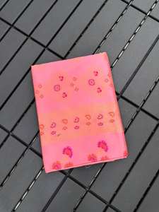 Sari en soie exquis et collection festive de créateurs avec de riches broderies en zari - Product Image 4