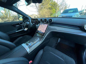 รถยนต์เมอร์เซเดส-เบนซ์ ซี-คลาส เอเอ็มจี ซี 43 ปี 2024 สภาพดี ใช้งานน้อย - Product Image 4