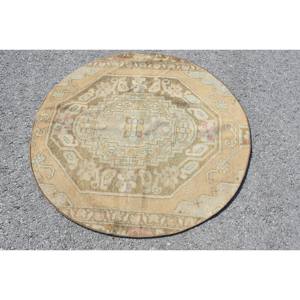 Vintage 3.8 X 4ft Turkish <b>Wool</b> Rug Beige & <b>Pink</b> Patchwork Design Latex Backing for Living Room Decor or Car Large Area 9x12 - Product Image 3