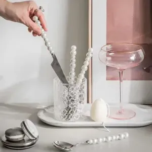 Ensemble de couverts élégant en acier inoxydable avec poignée en perle finition miroir, idéal pour la vaisselle de cuisine, la salle à manger et les événements de mariage - Product Image 5