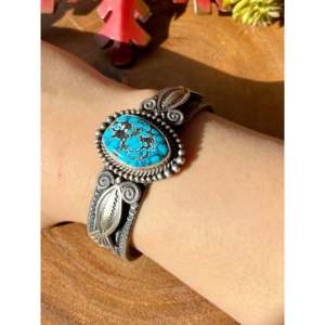 Bracelet manchette tendance Michael & Rosita Calladitto en turquoise et argent sterling - Product Image 2