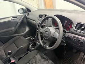 VOLKSWAGEN GOLF 1.6 d'occasion 2009, conduite à gauche/droite - Product Image 3