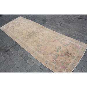 พรมวินเทจสไตล์ตุรกี ขนาด 3.3x8.8 ฟุต พรมลายดอกไม้สีน้ำตาลชมพู - Product Image 2