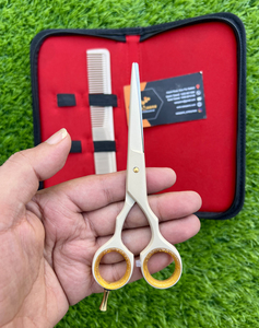 Ensemble de ciseaux de soins capillaires allemands en acier inoxydable de la meilleure qualité Kits de coiffure à pointe de lame tranchante avec étui à peignes pour salon de coiffure - Product Image 4